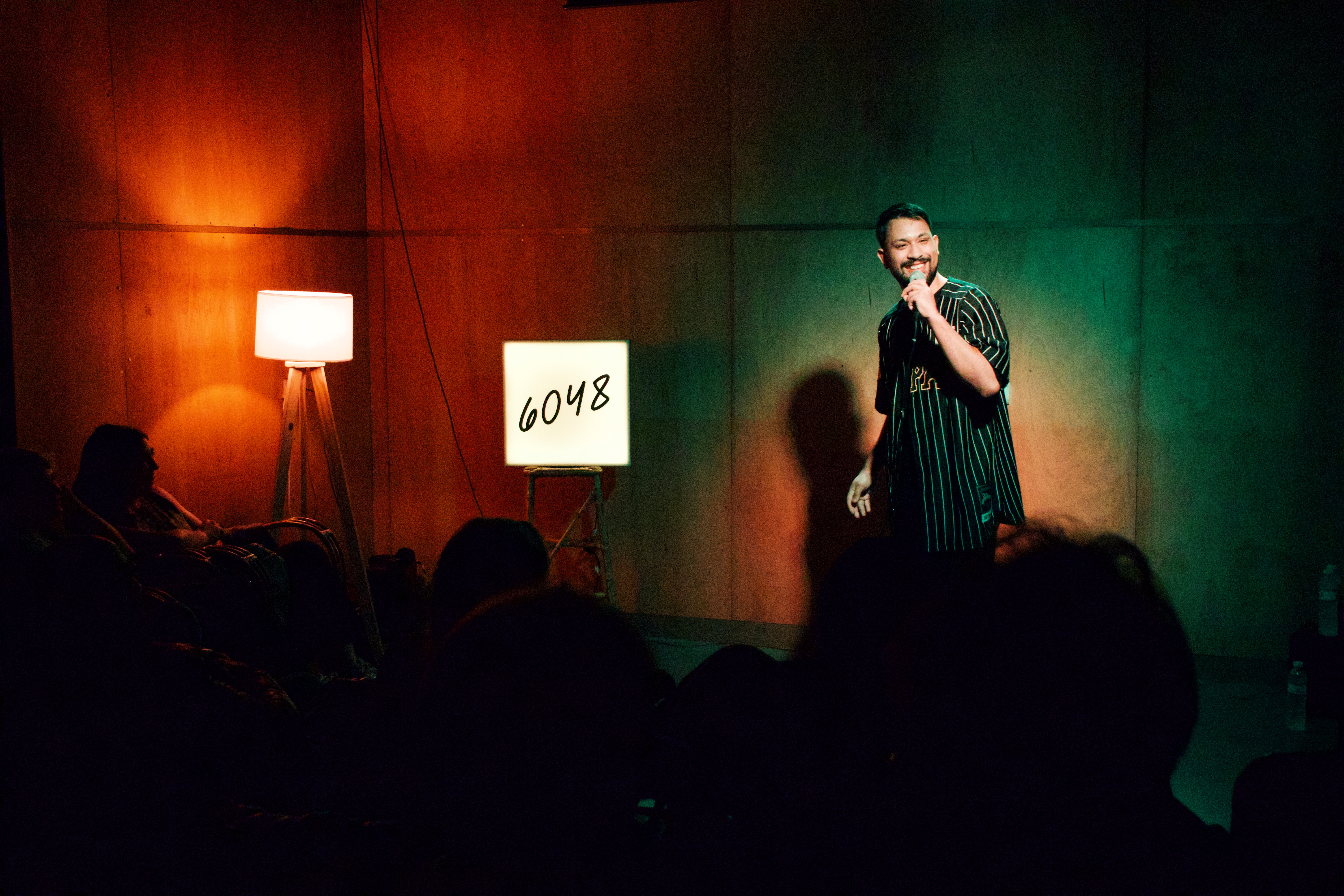 Show 6048 Stand Up